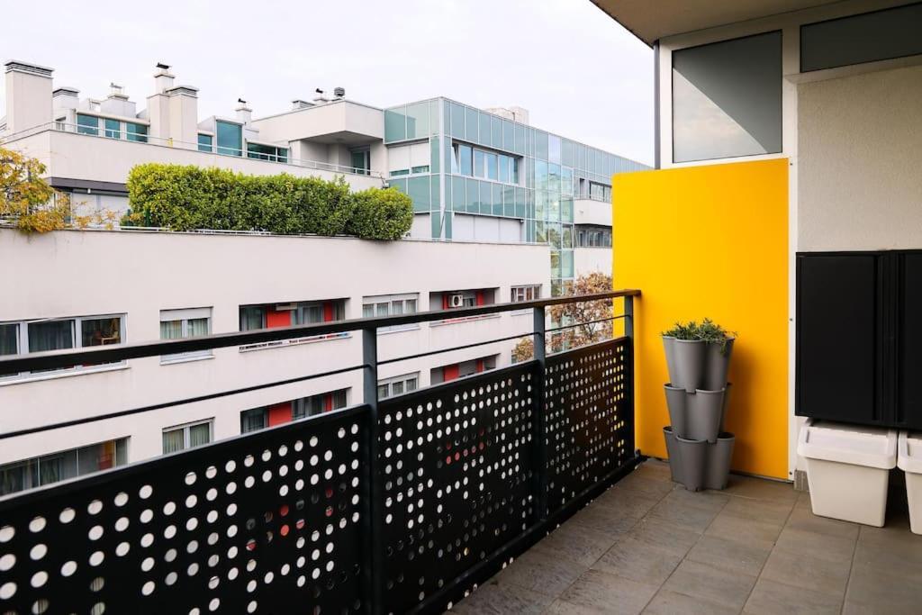 Modern Charm Hideaway Apartment ซาเกร็บ ภายนอก รูปภาพ