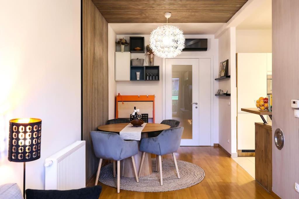 Modern Charm Hideaway Apartment ซาเกร็บ ภายนอก รูปภาพ